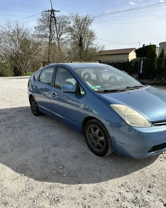 Toyota Prius cena 17100 przebieg: 207320, rok produkcji 2005 z Warszawa małe 29